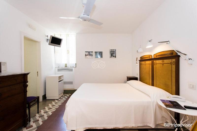 La Moresca Hotel Марина-ди-Рагуза Экстерьер фото